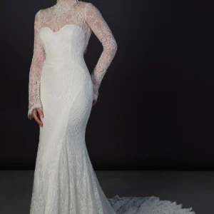 Suknia ślubna vintage koronkowa z wysokim dekoltem z odkrytymi plecami fit & flare z rękawami