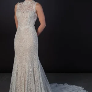 Suknia ślubna vintage koronkowa z wysokim dekoltem z odkrytymi plecami fit & flare z rękawami
