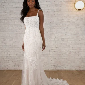 Elegancka koronkowa suknia ślubna typu fit & flare z kwiatowym motywem i ramiączkami – 7762, dodatkowe ujęcie 6