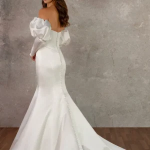 Suknia ślubna typu fit & flare bez ramiączek z satyny Grand Satin z kokardą z tyłu – D4369, dodatkowe ujęcie 3