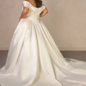 Królewska suknia balowa z żakardu, z opadającymi ramionami i drapowaniem couture – D4604, ujęcie 8